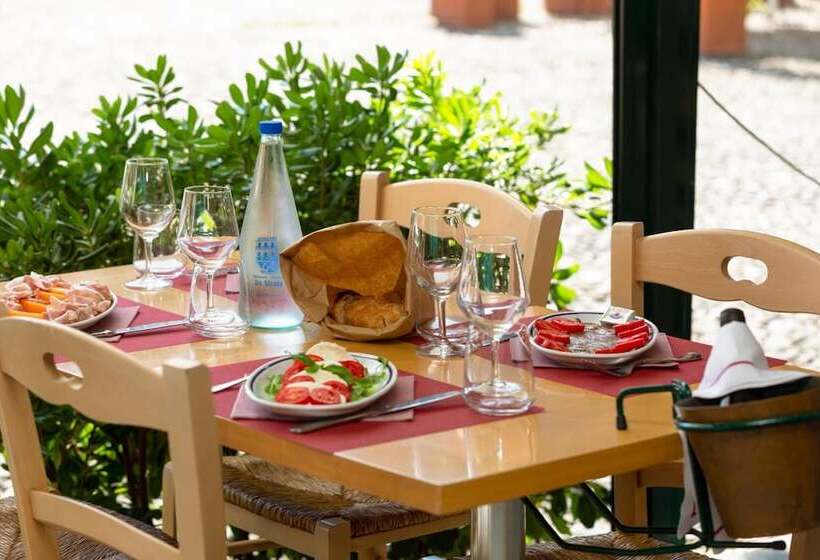 فندق Albergo Nazionale