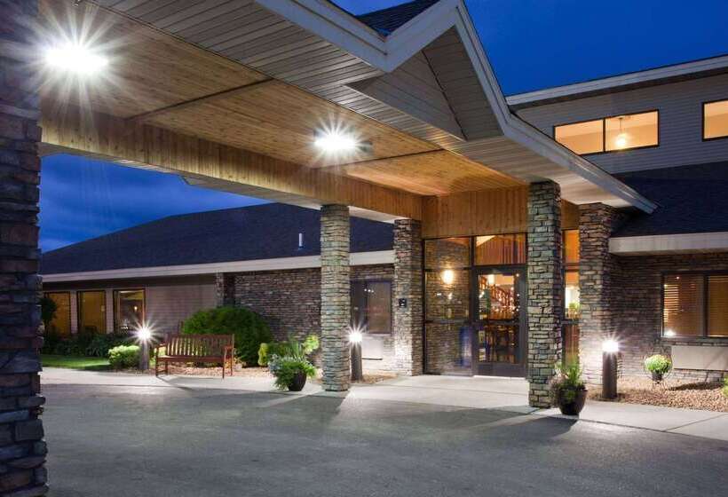 فندق Americinn By Wyndham Thief River Falls