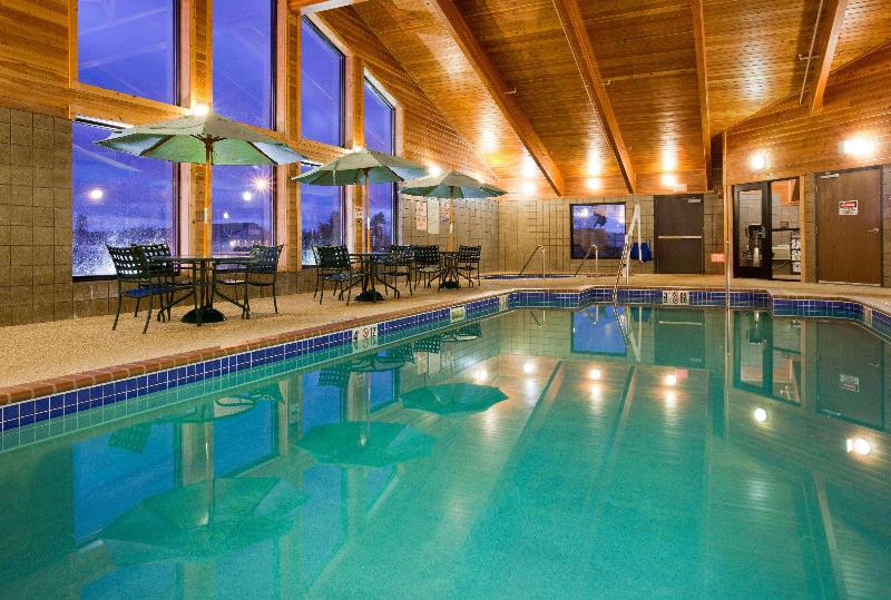 فندق Americinn By Wyndham Thief River Falls