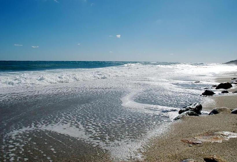 בית מלון כפרי Anesis