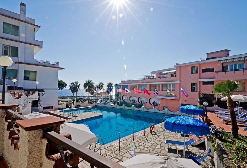 فندق Ariston Montecarlo