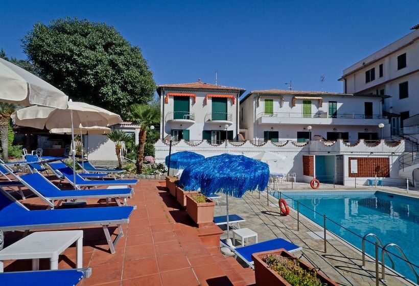 فندق Ariston Montecarlo