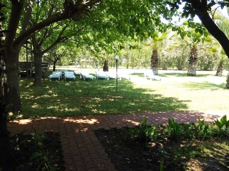 בית מלון כפרי Armina Pension