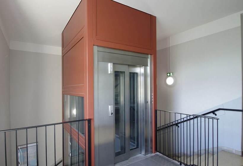 فندق Auberge De Jeunesse Hi Marseille Bois Luzy