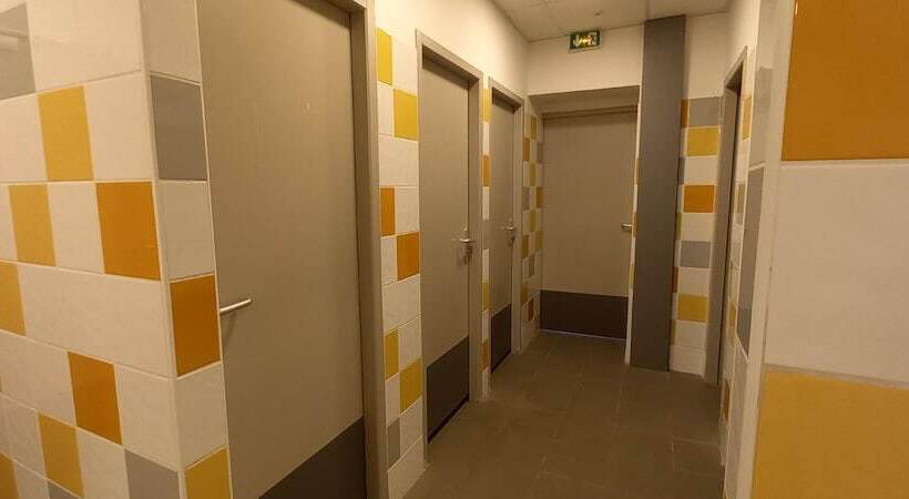 فندق Auberge De Jeunesse Hi Marseille Bois Luzy