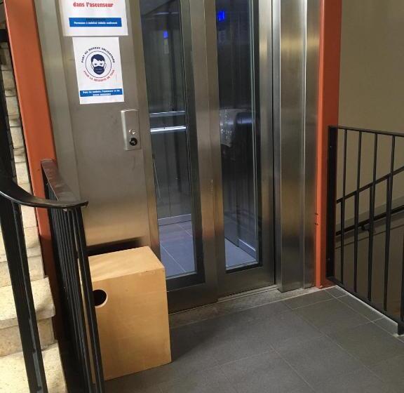 فندق Auberge De Jeunesse Hi Marseille Bois Luzy