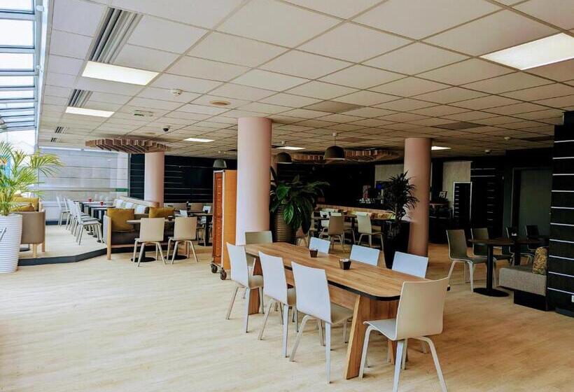 B&b Hotel Paris Nord 2 Cdg Aéroport