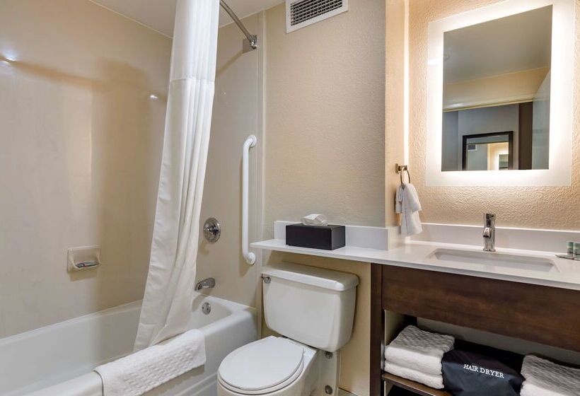 فندق Charleston Tower