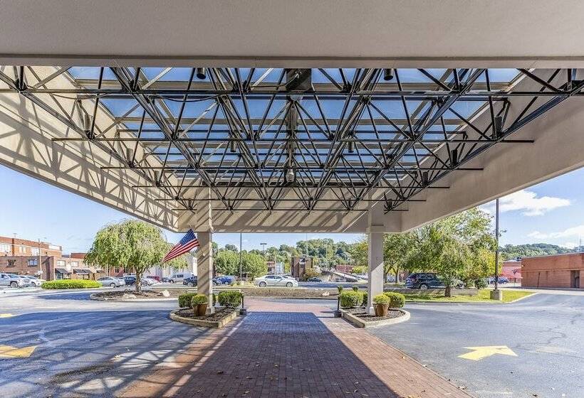 فندق Charleston Tower