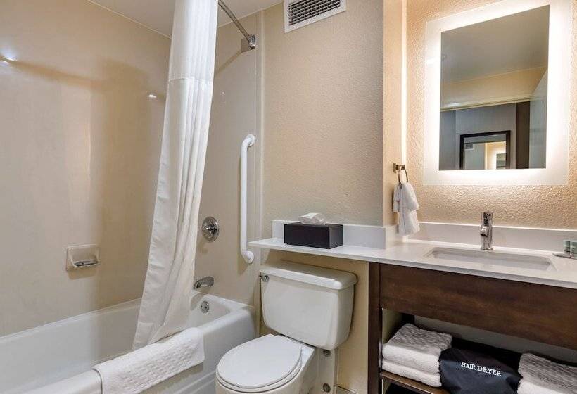 فندق Charleston Tower