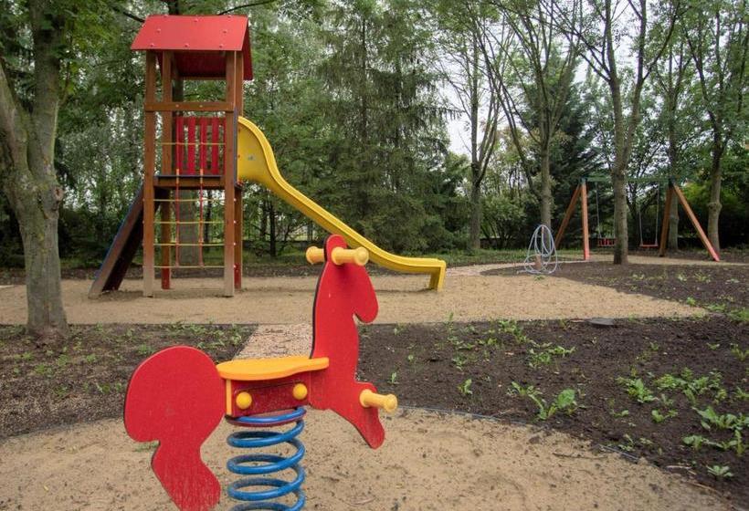 فندق Bikavölgyi Panzió