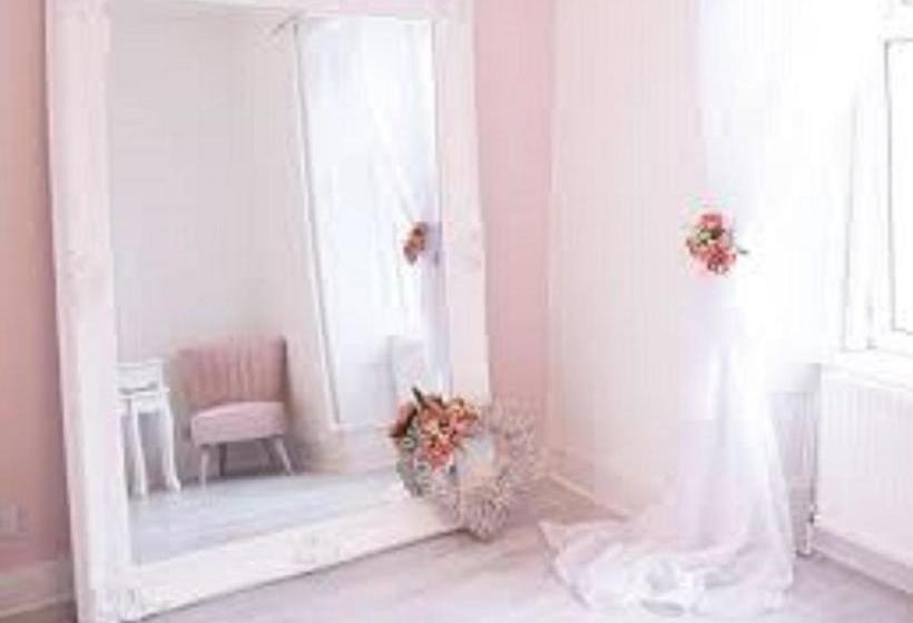 בית מלון כפרי Bothwell Bridge