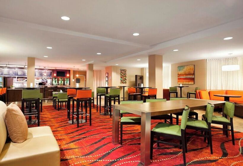 فندق Courtyard Salt Lake City Layton