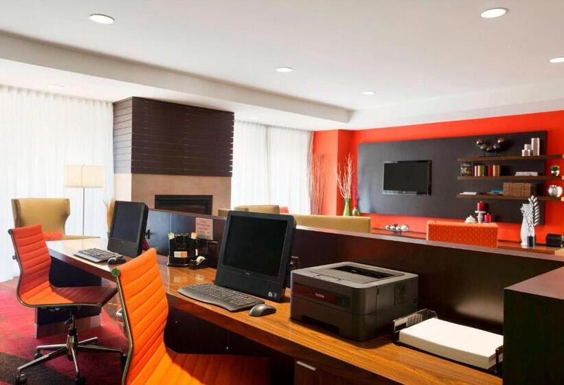 فندق Courtyard Salt Lake City Layton