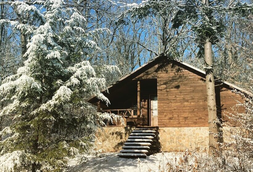 בית מלון כפרי Dubky