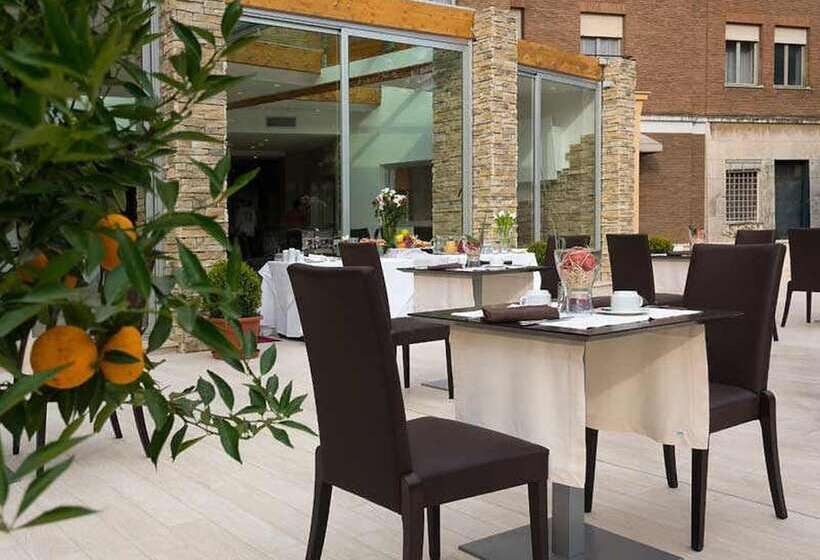 Ele Green Park Hotel Pamphili