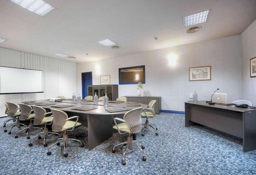 Ele Green Park Hotel Pamphili