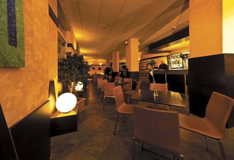 Ele Green Park Hotel Pamphili