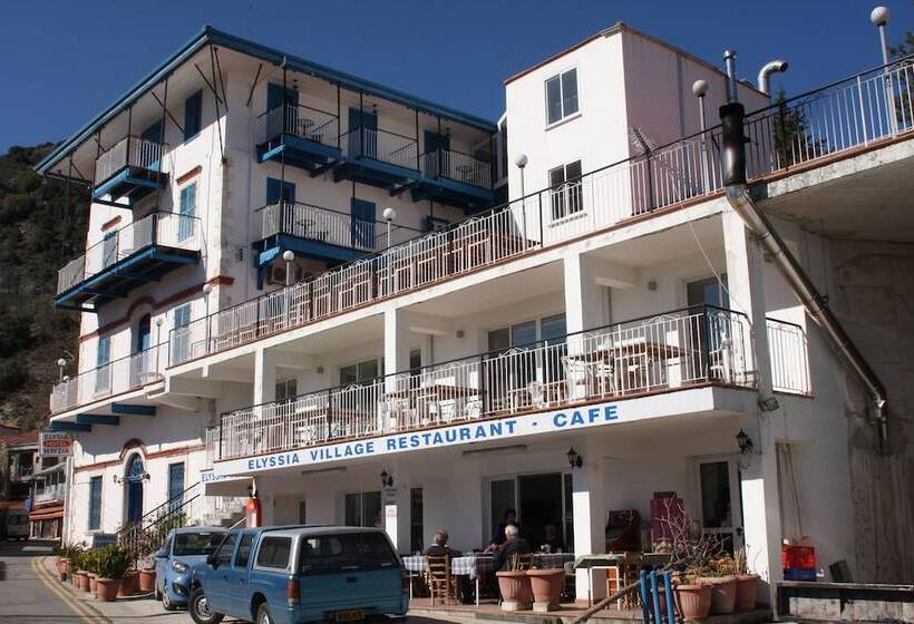 Отель Elyssia