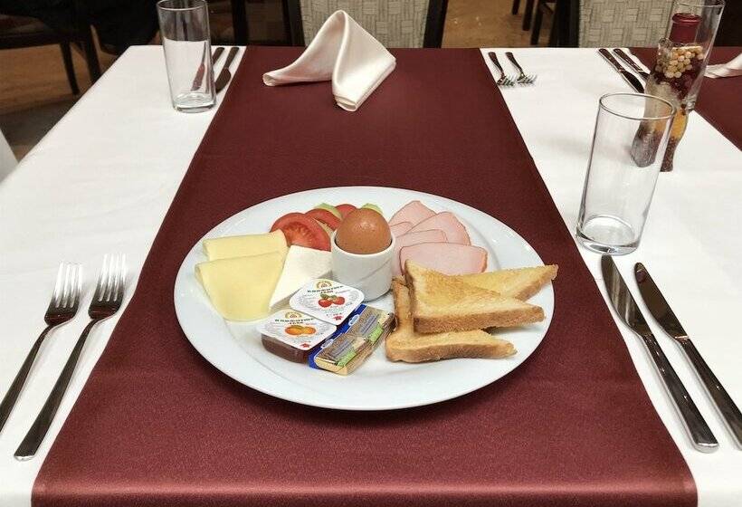 בית מלון כפרי Favorit