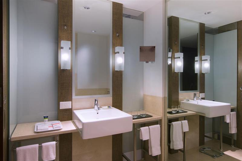 Отель Four Points By Sheraton Bengaluru, Whitefield