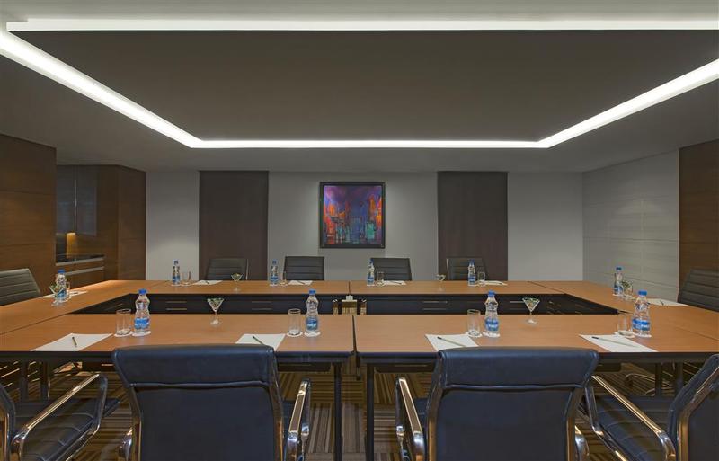 Отель Four Points By Sheraton Bengaluru, Whitefield