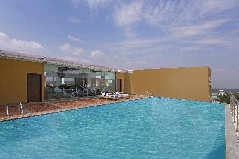 Отель Four Points By Sheraton Bengaluru, Whitefield