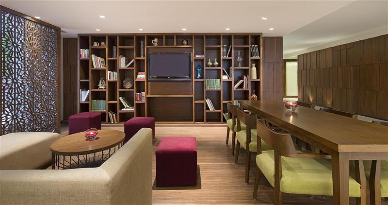 Отель Four Points By Sheraton Bengaluru, Whitefield