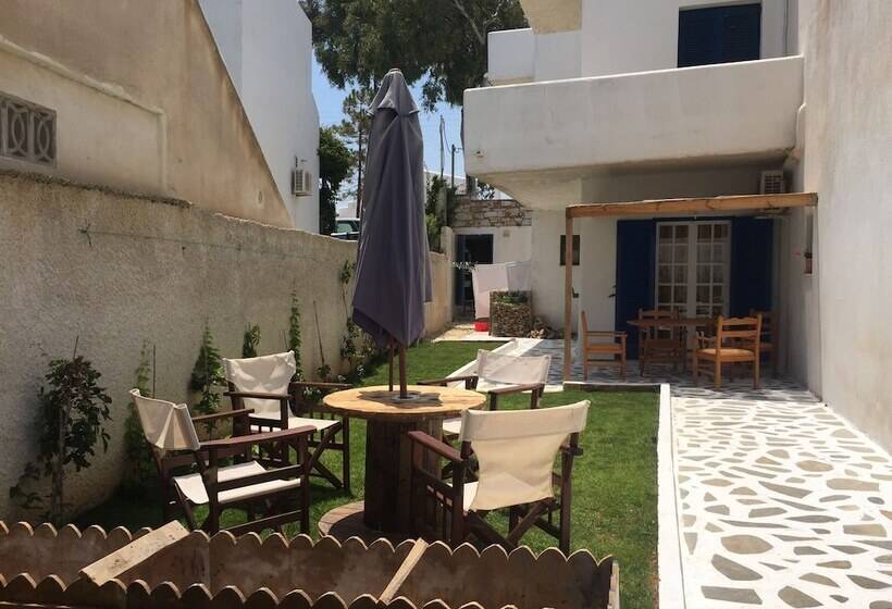 בית מלון כפרי Free Sun Rooms And Apartments