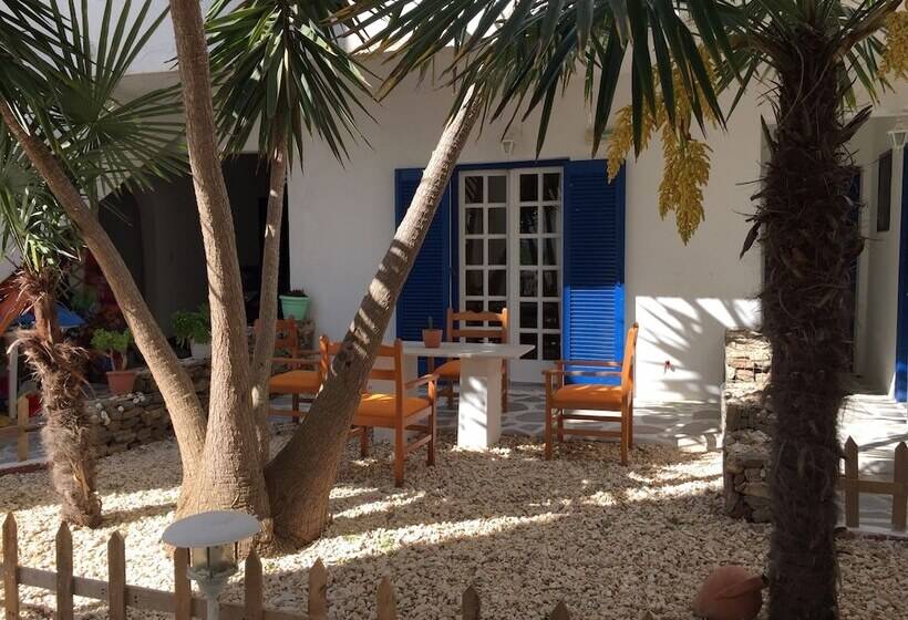 בית מלון כפרי Free Sun Rooms And Apartments