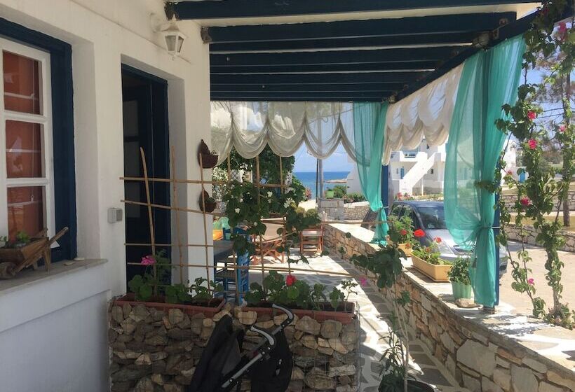 בית מלון כפרי Free Sun Rooms And Apartments