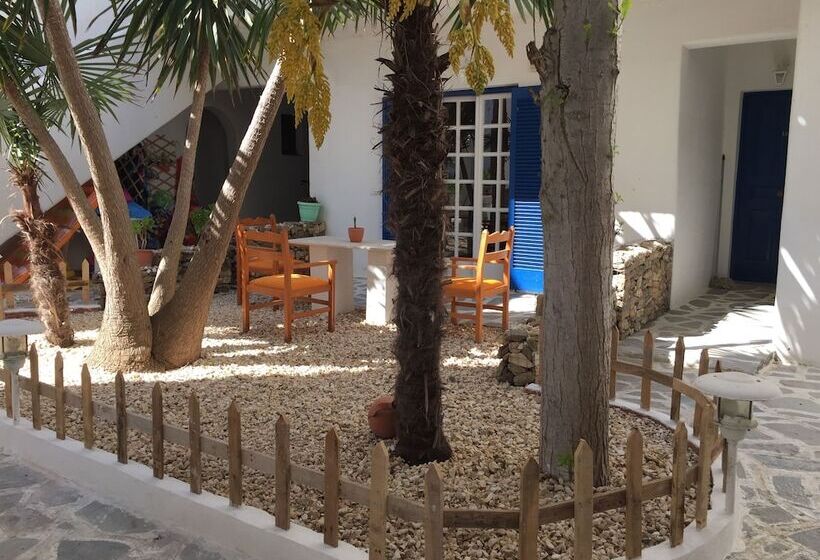 בית מלון כפרי Free Sun Rooms And Apartments