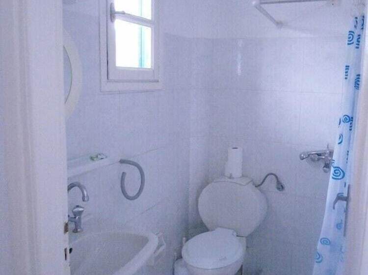 בית מלון כפרי Free Sun Rooms And Apartments