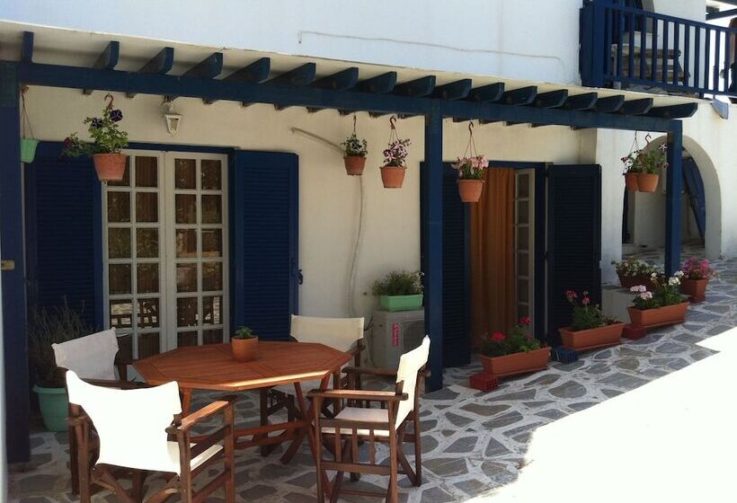 בית מלון כפרי Free Sun Rooms And Apartments