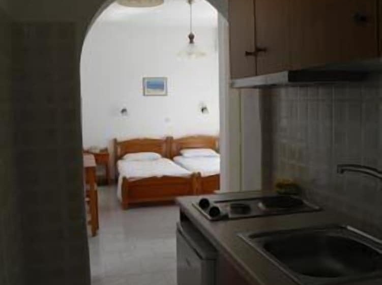 בית מלון כפרי Free Sun Rooms And Apartments