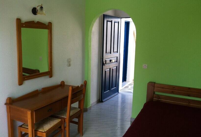 בית מלון כפרי Free Sun Rooms And Apartments