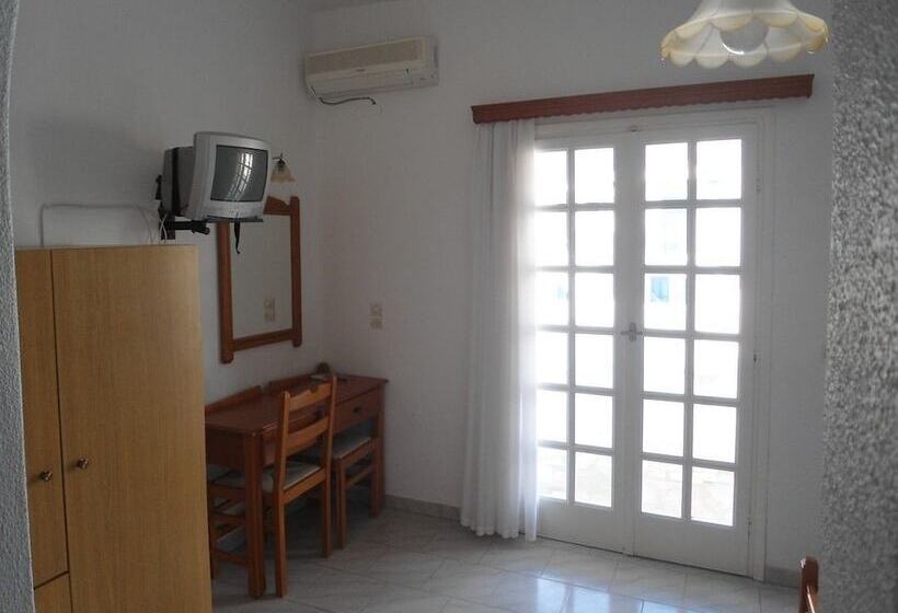 בית מלון כפרי Free Sun Rooms And Apartments