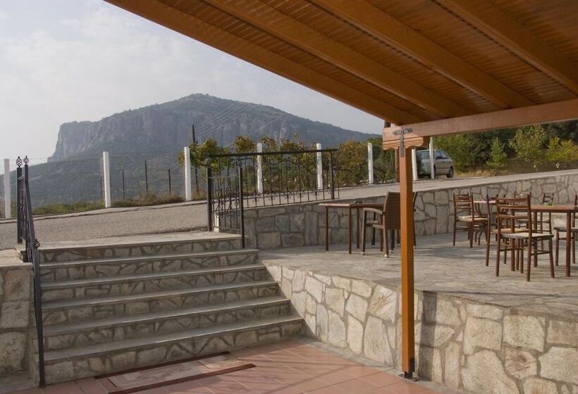 هتل Guesthouse Arsenis