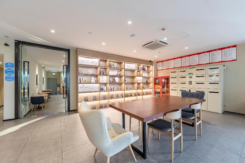 Hotel Hanting Shanghai Hongqiao Hub Railway Station