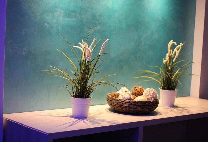 Отель Holiday Club Füred