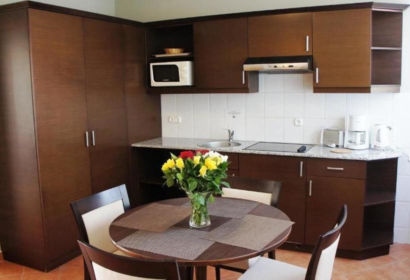 Отель Holiday Club Füred