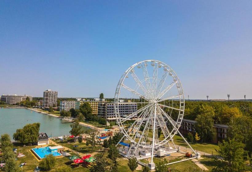 Holiday Hotel Siófok
