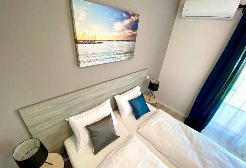 Holiday Hotel Siófok