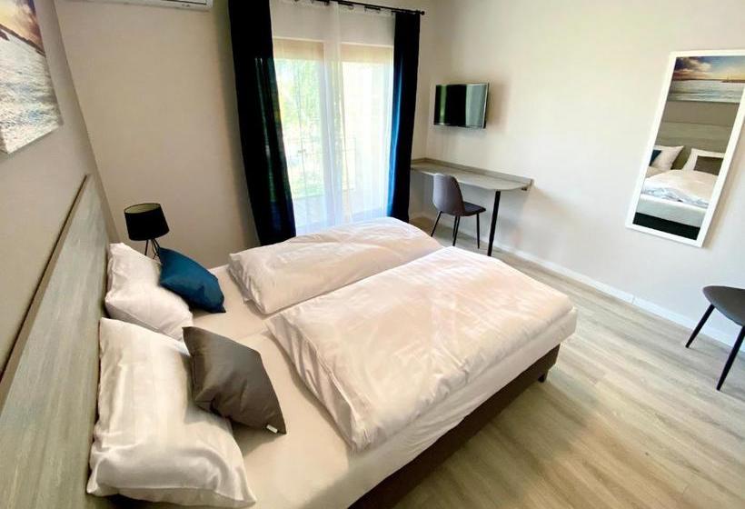 Holiday Hotel Siófok