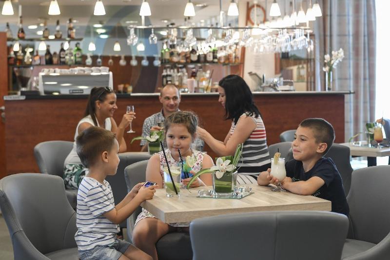 هتل Hunguest Bük   Ex Répce és Répce Gold