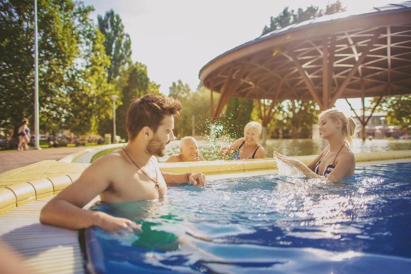 هتل Hunguest Bük   Ex Répce és Répce Gold