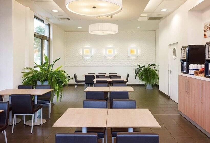 هتل Ibis Budget Katowice Centrum