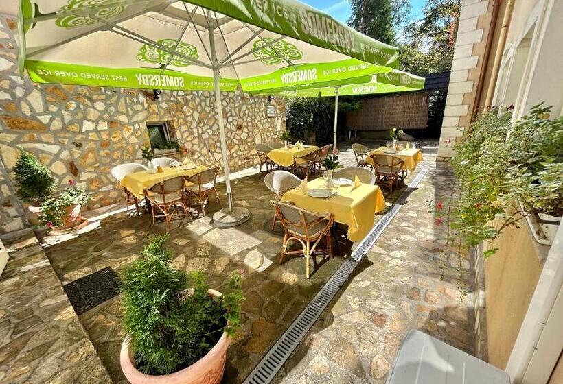 בית מלון כפרי Kikelet Club