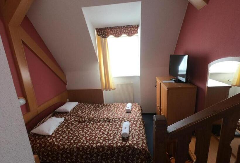 בית מלון כפרי Kikelet Club