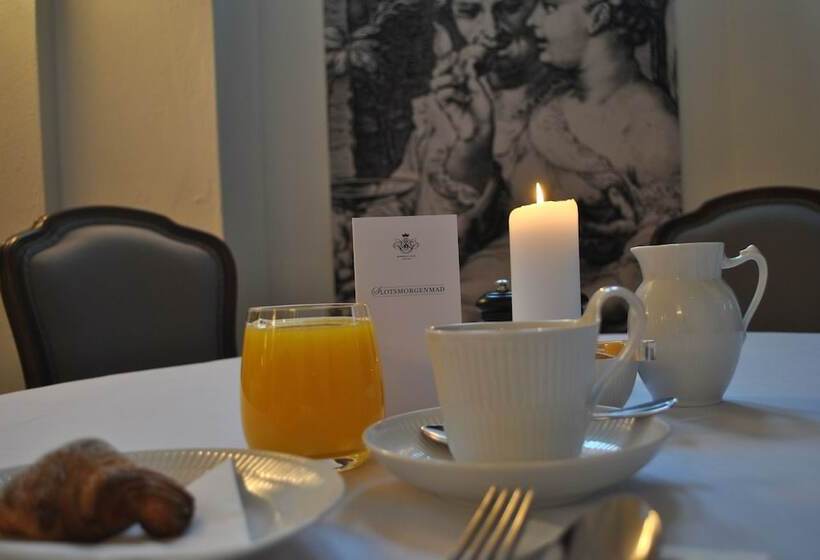 Отель Kokkedal Slot Copenhagen